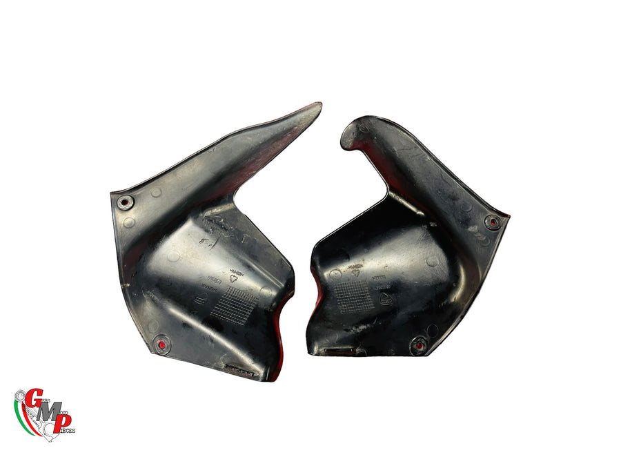 Paire Cache Plastique Latéraux - Ducati