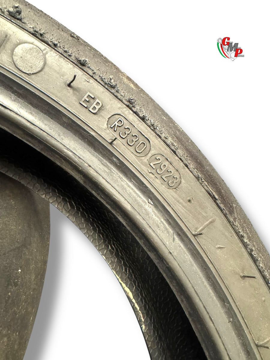 Train de pneu Pirelli Superbike 120/70-17 200/60-17 de 2023