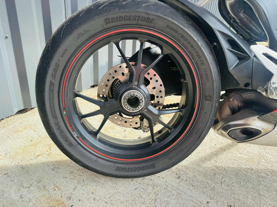Ducati Panigale 899 2015