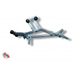 Platine repose pied Gauche...