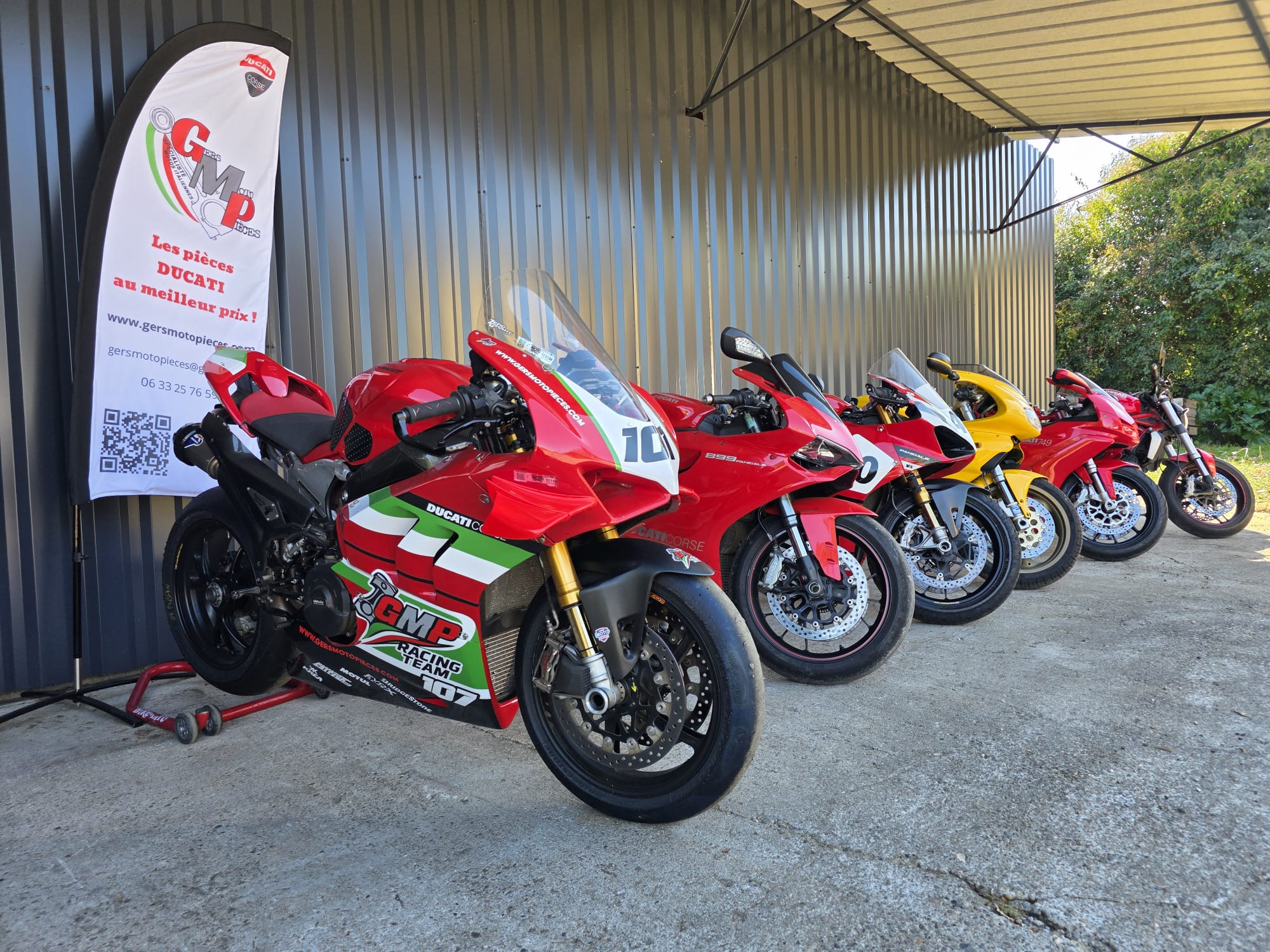 Showroom