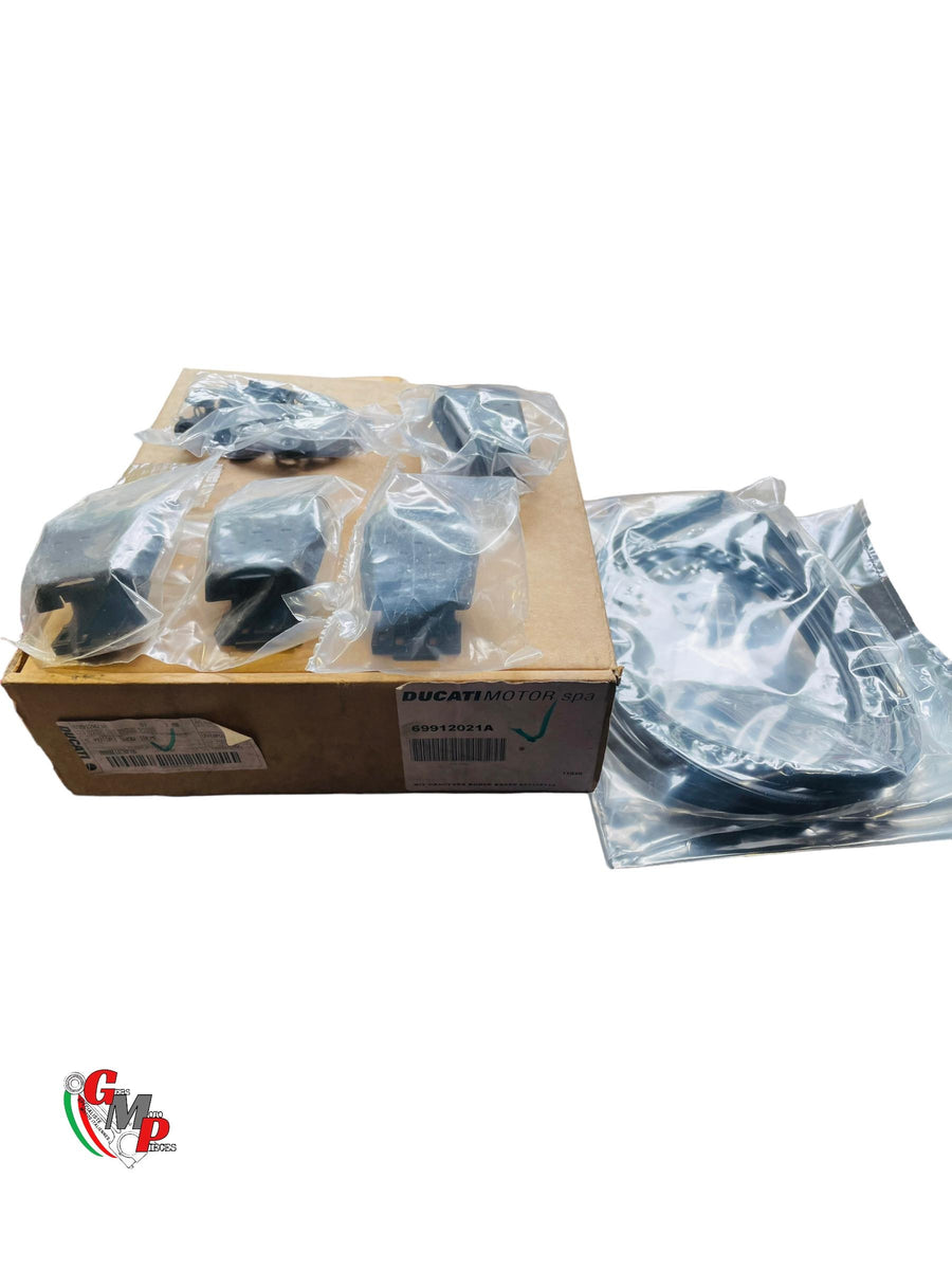 Kit Crochet Valise Petit Volume - Ducati