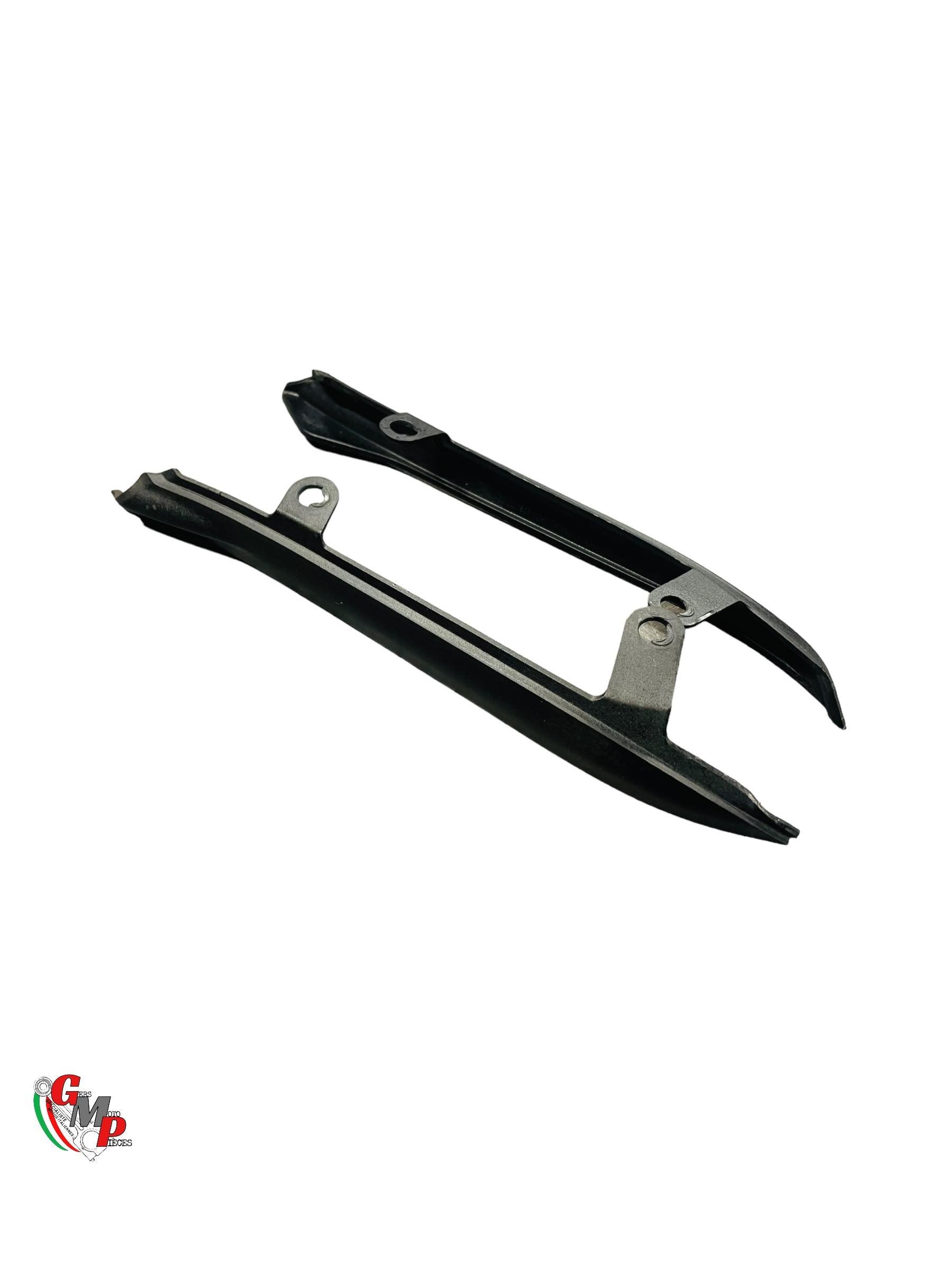 Paire Cache Plastique Latéral Dessous de Selle - Ducati