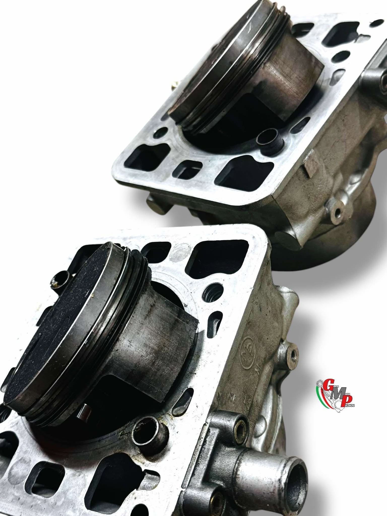 Paire de Cylindre Piston Vertical/Horizontal Bon Etat - Ducati