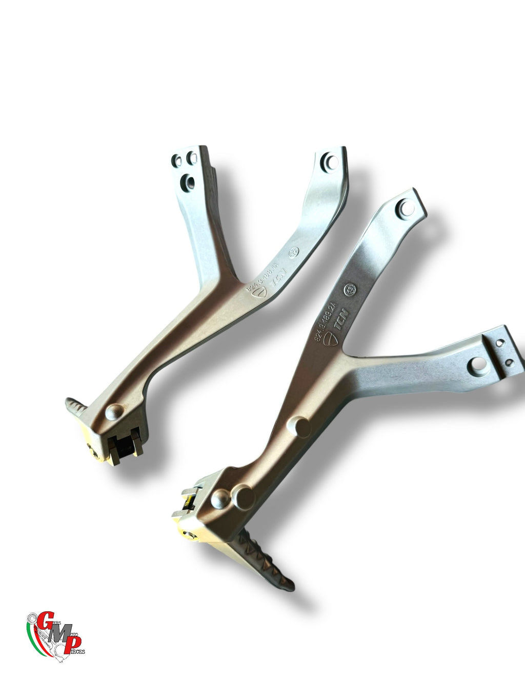 Platine Repose Pied Passager NEUVE - Ducati