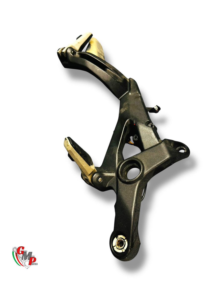 Platine Repose pied droite - Ducati
