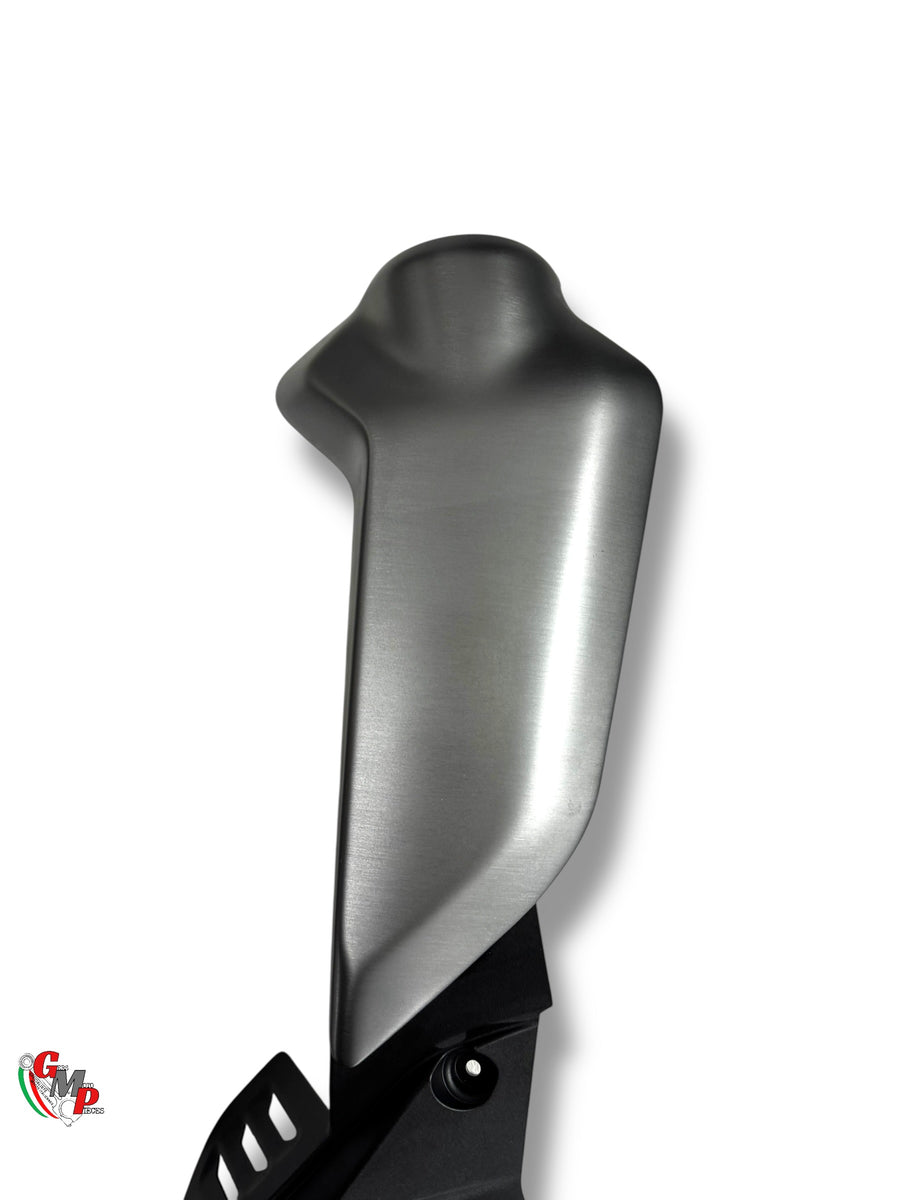 Flanc Entourage Radiateur Droit - Ducati