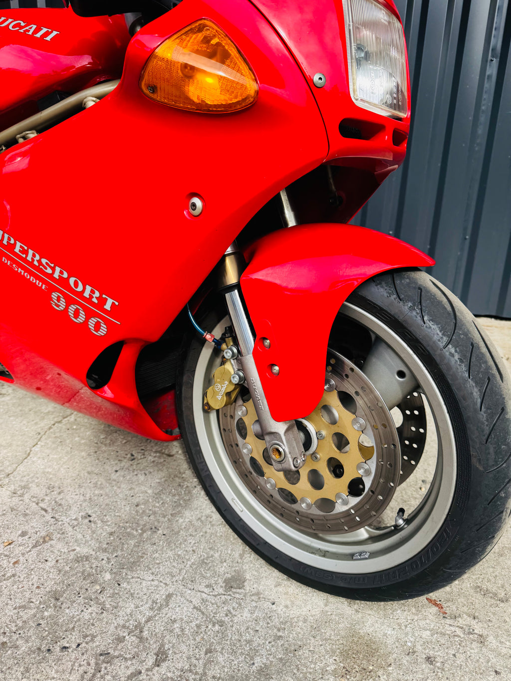 Ducati 900 Supersport 1996