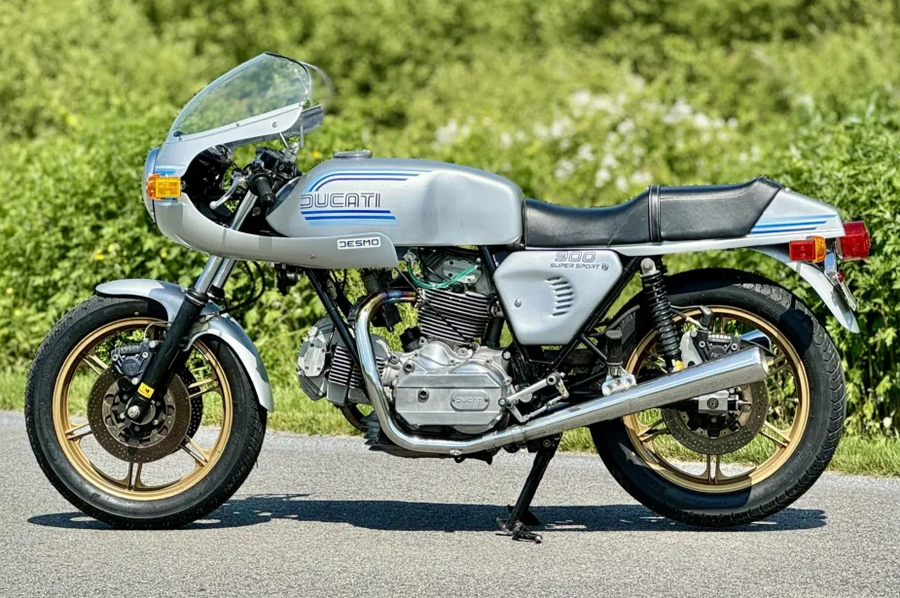 Sticker Réservoir Gauche 900SS 1982 NEUF - Ducati