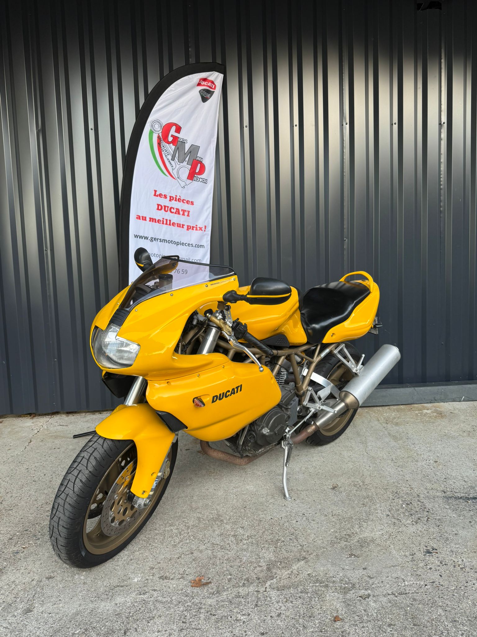 Ducati Supersport IE 900 1999
