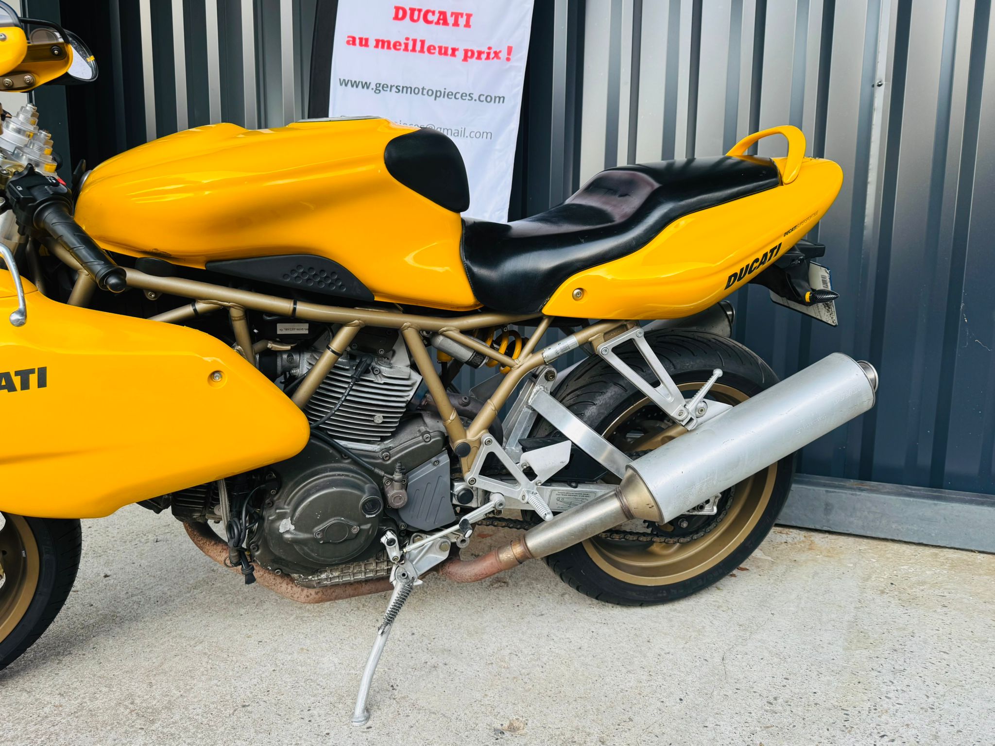 Ducati Supersport IE 900 1999