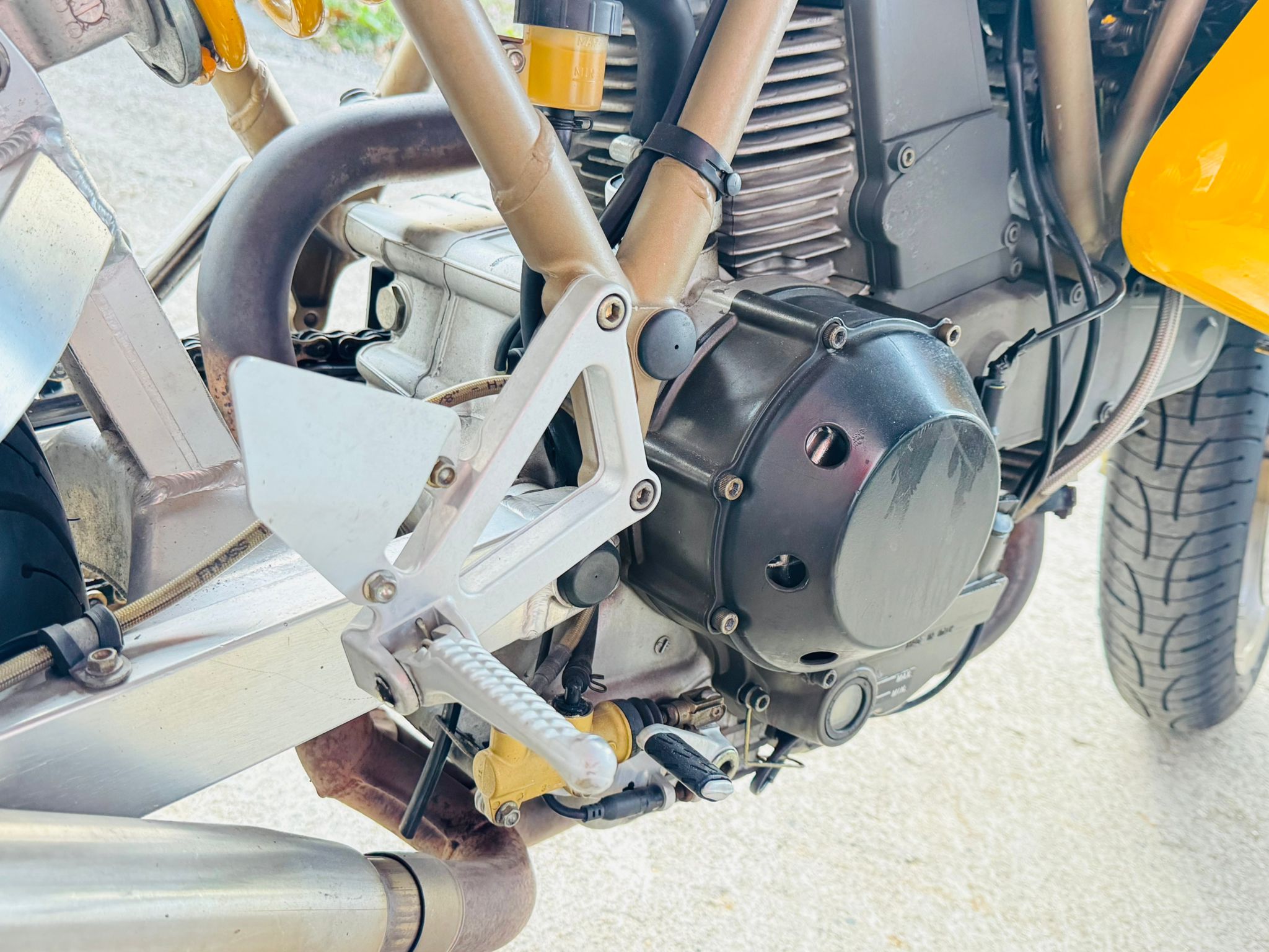 Ducati Supersport IE 900 1999