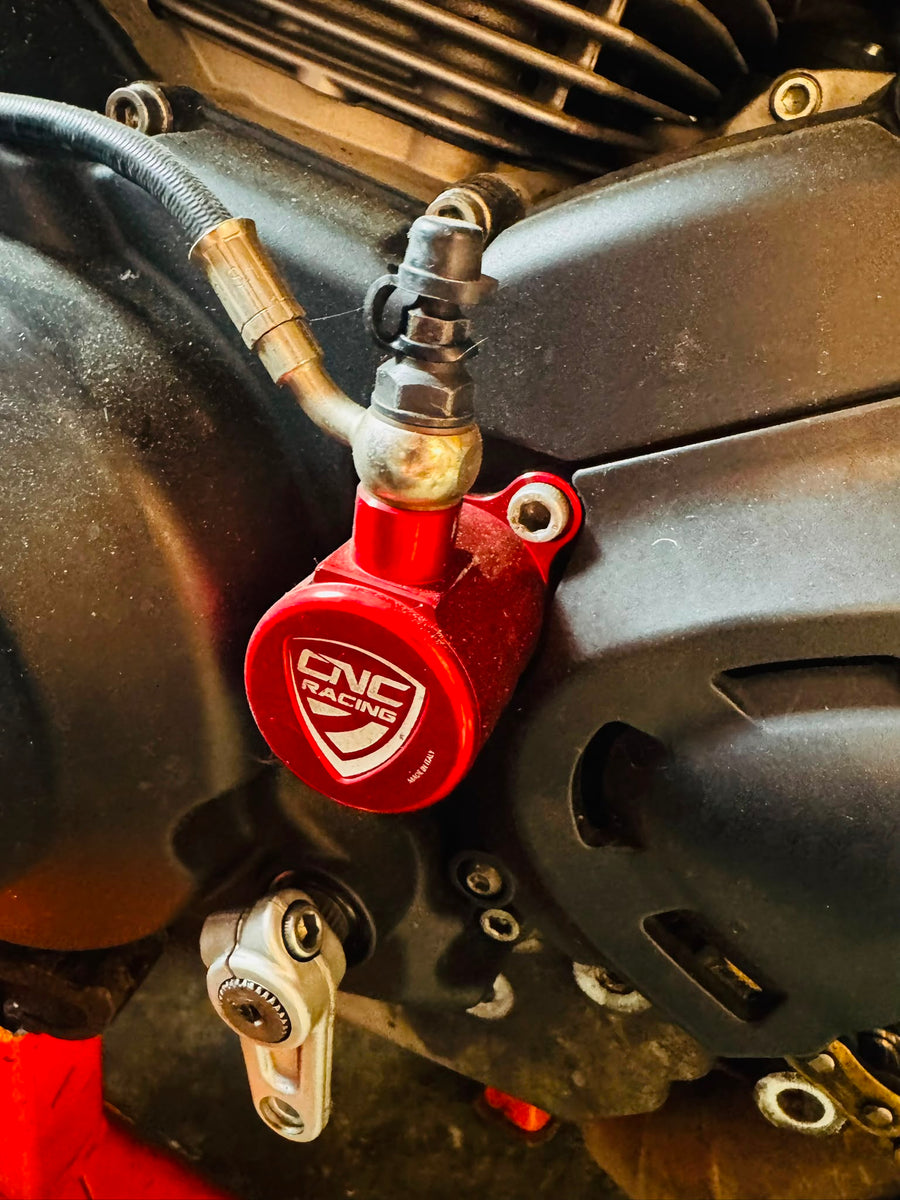 Récepteur Rouge Anodisé CNC Racing 30mm - Ducati