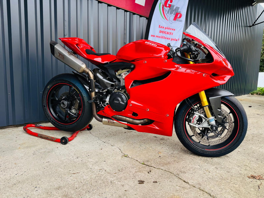 Ducati Panigale 1199s 2012 piste