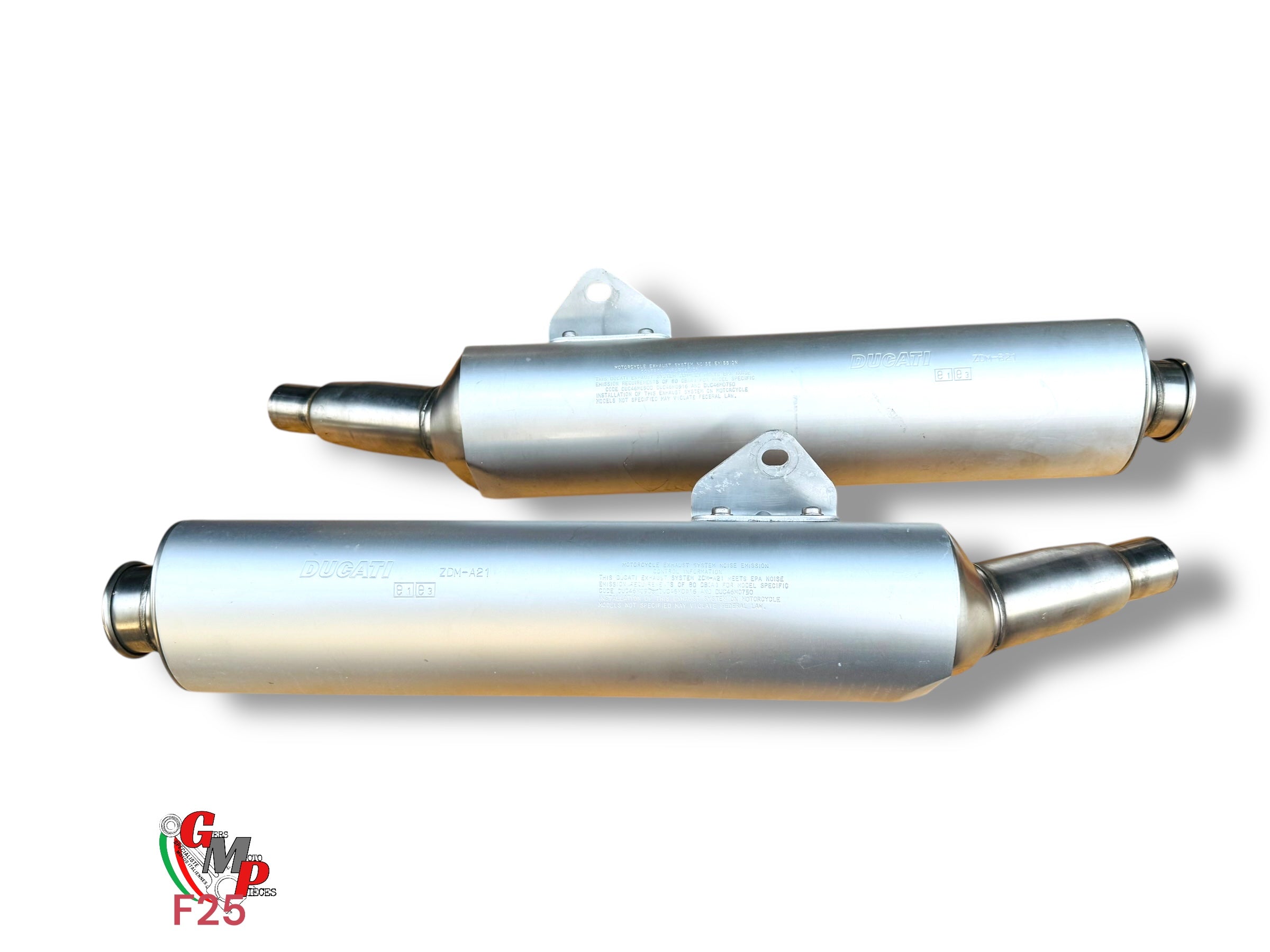 Paire d'échappement excellent état - Ducati
